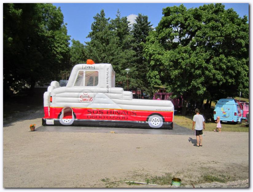 802x601 pixels (91K)